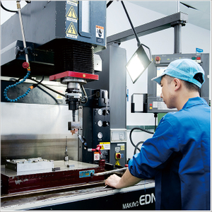 Electric Discharge Machining for Mold Building 